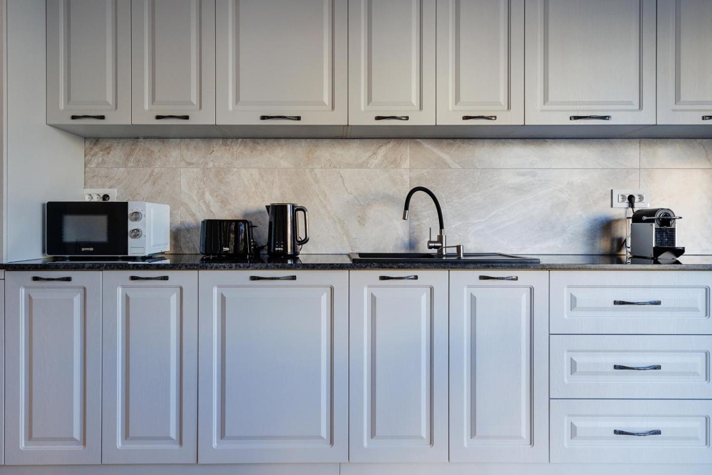 The Corner Luxe Apartment